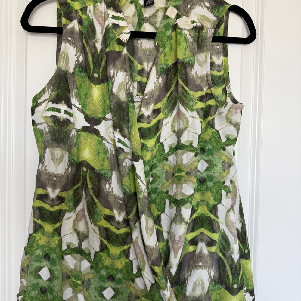 Alfani Abstract Faux Wrap Blouse Womens 4 Green White Sleeveless Work Top